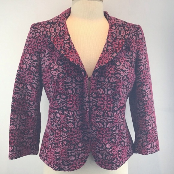 Talbots Jackets & Blazers - Talbots petites embroidered cotton fully lined hook and eye closure blazer 6P